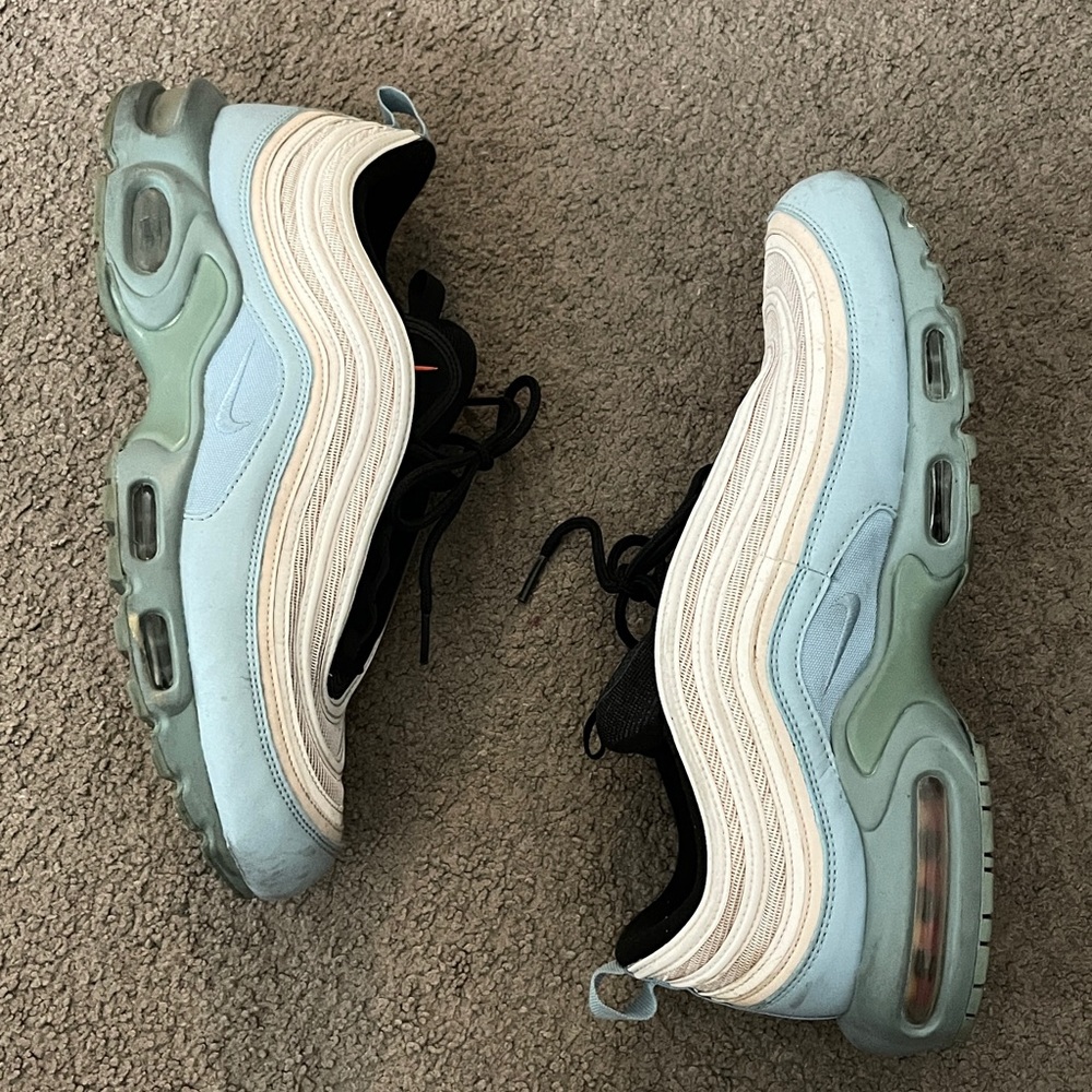 2018 Air Max / 97 “Layer Cake”